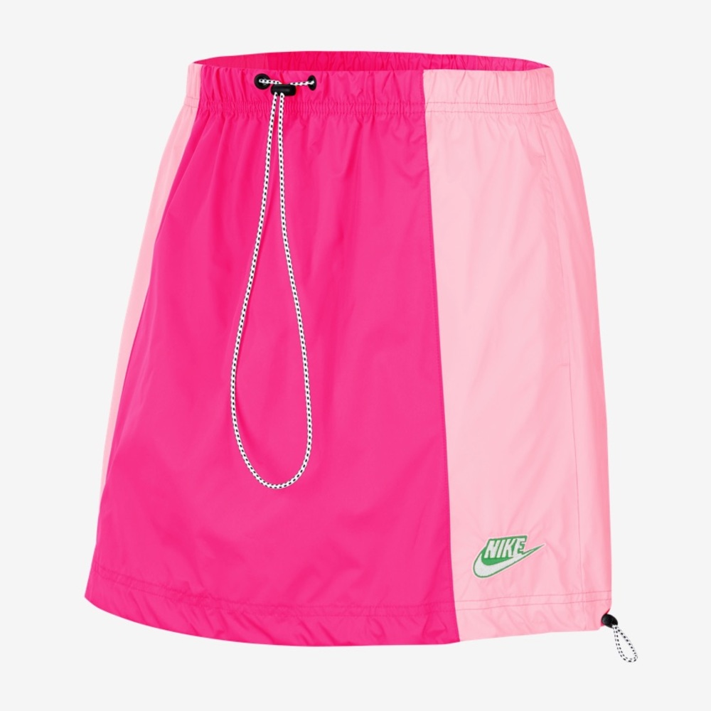 Never worn Nike Icon Clash pink skirt